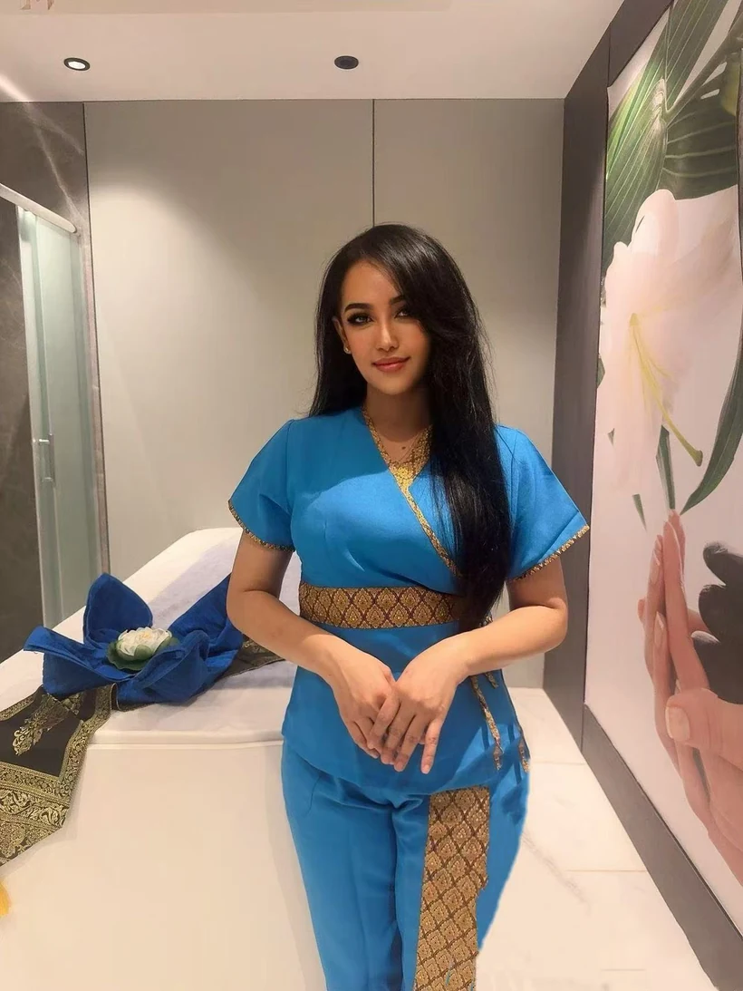 Al Tamarin Spa team member